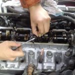 Valves knock in the engine during acceleration