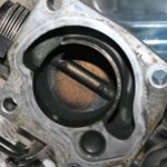Dirty throttle valve VAZ 2110